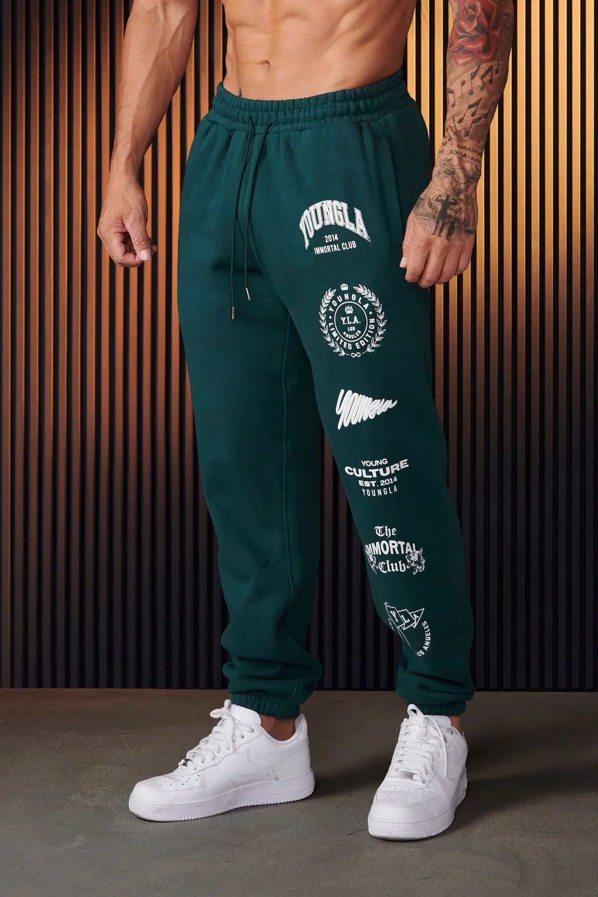 Men's Long Track Sweatpants Printed Ankle-Tied Design Leisure Fitness Essential