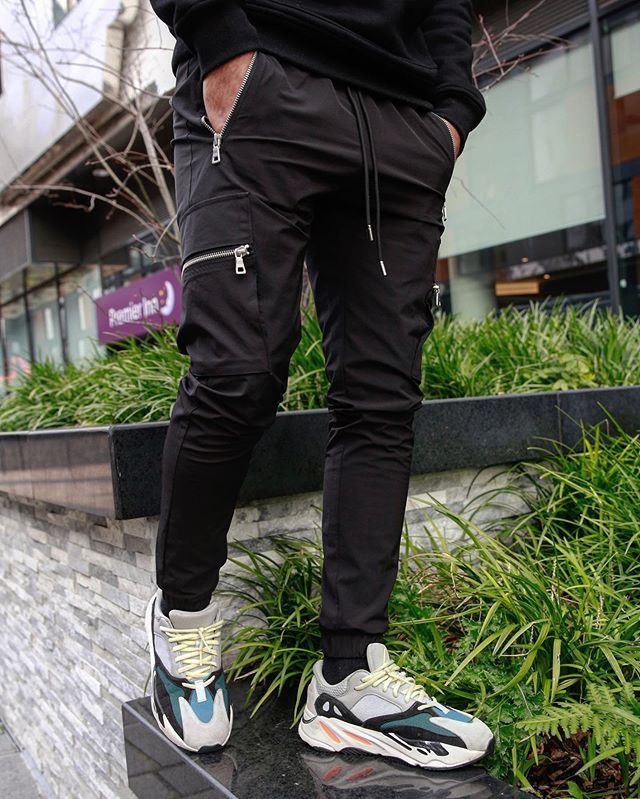 Muscle Athletic Casual Large Pocket Trousers Men's Fitness Running Training Zipper Pocket Pants